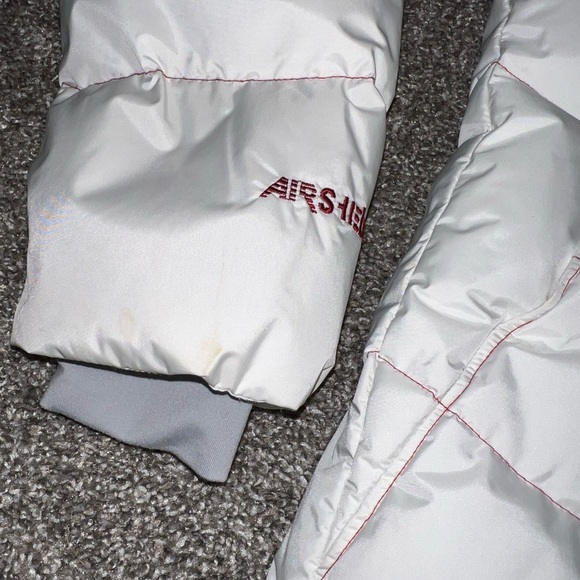 Women’s Down Mountain Hardware Coat - Picture 2 of 10